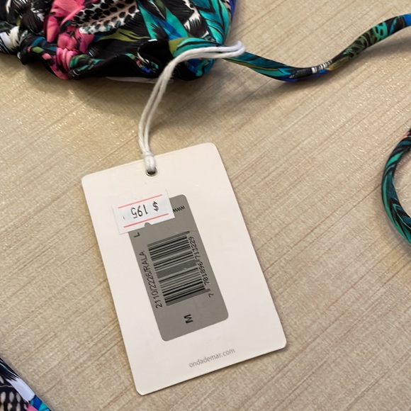 Ondademar 2 piece bathing suit NWT - Picture 5 of 11